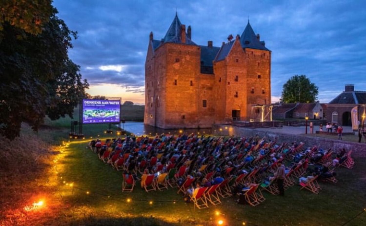 Culturele avonden en culinaire ontmoetingen op Loevestein deze zomer