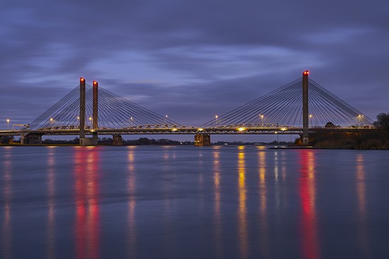 Ruud Schobbers schiet mooiste foto van Bommelse brug