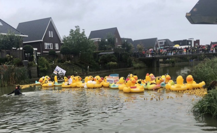Duckrace 2026 zoekt goede doelen