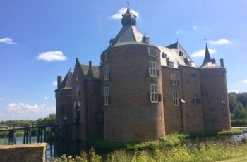 Lezing op Kasteel Ammersoyen de ‘donkere middeleeuwen’