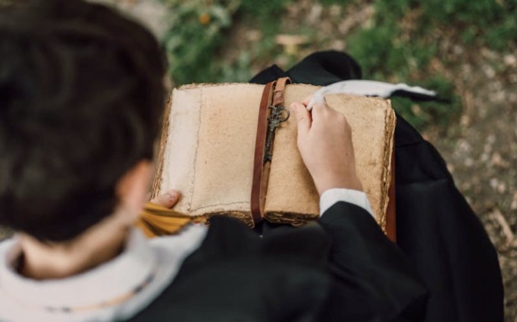 Loevestein schrijft schrijfwedstrijd uit