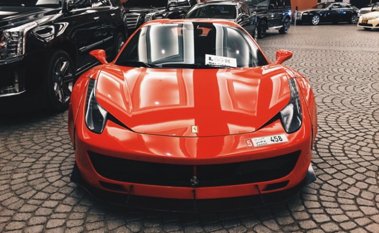 Supercars in the city - nu ook met motoren