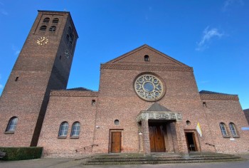 Jubileumviering in Willibrorduskerk