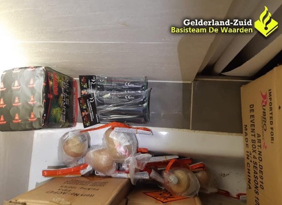 Politie vindt illegaal vuurwerk na tip