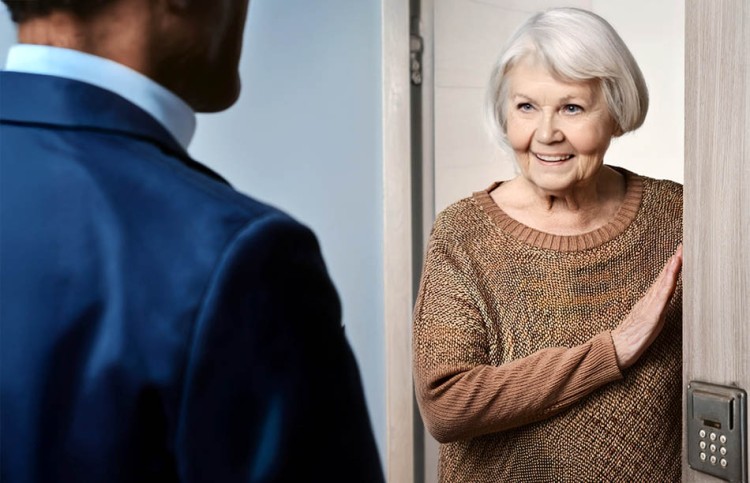 Opnieuw ouderen slachtoffer van nepagenten