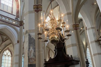 Sint-Maartenskerk weer fris en schoon dankzij de vele vrijwilligers