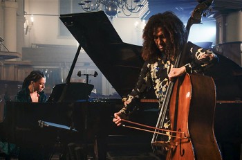 James Oesi & Djuwa Mroivili live