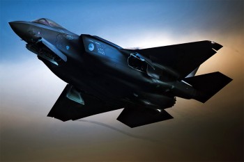 Luchtmacht oefent met drones en F35’s boven de regio